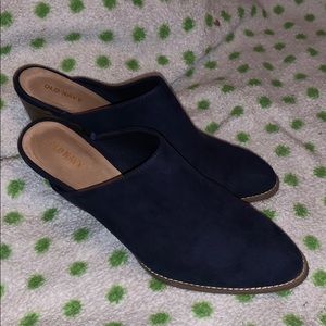 Heeled point toe navy clogs from old navy